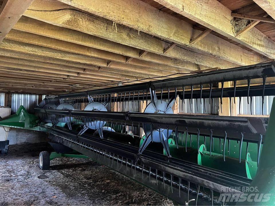 John Deere 925 Barre de coupe pour moissonneuse batteuse