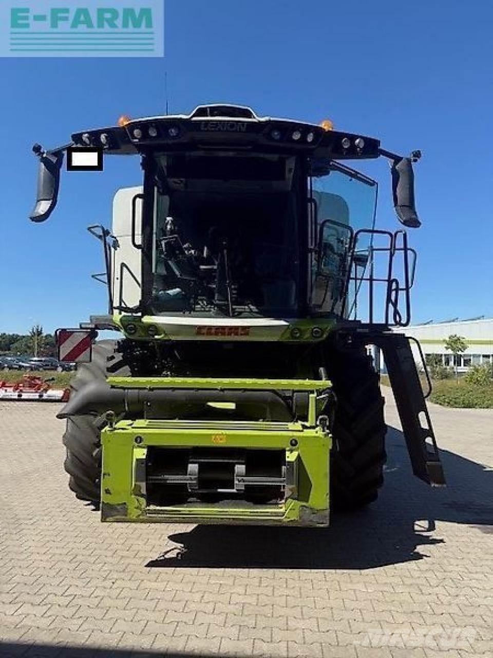 CLAAS lexion 7700 Moissonneuse batteuse