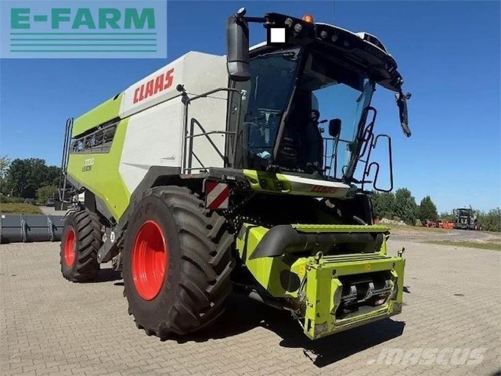 CLAAS lexion 7700 Moissonneuse batteuse