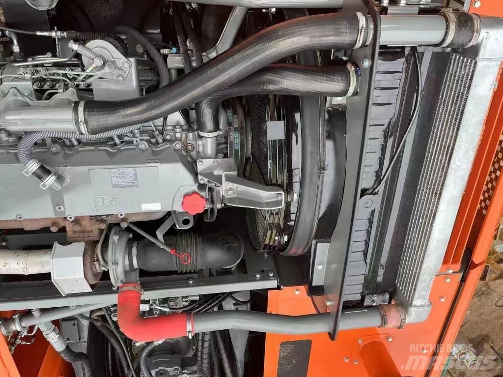 Hitachi ZX 350-3G Pelle sur chenilles