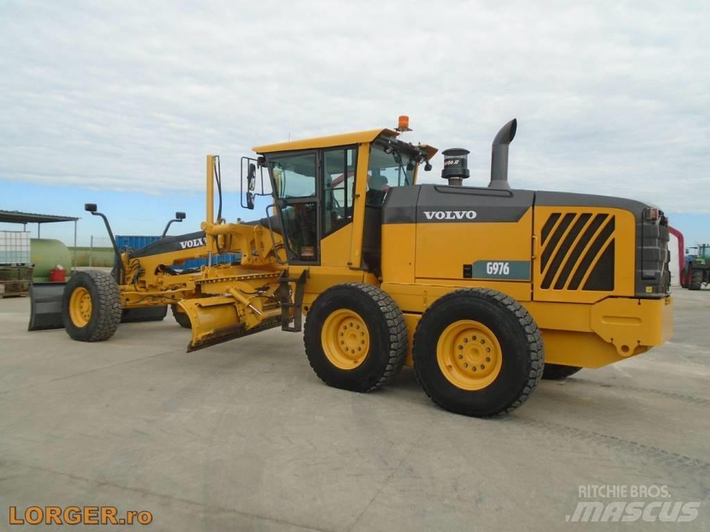 Volvo G 976 Niveleuse