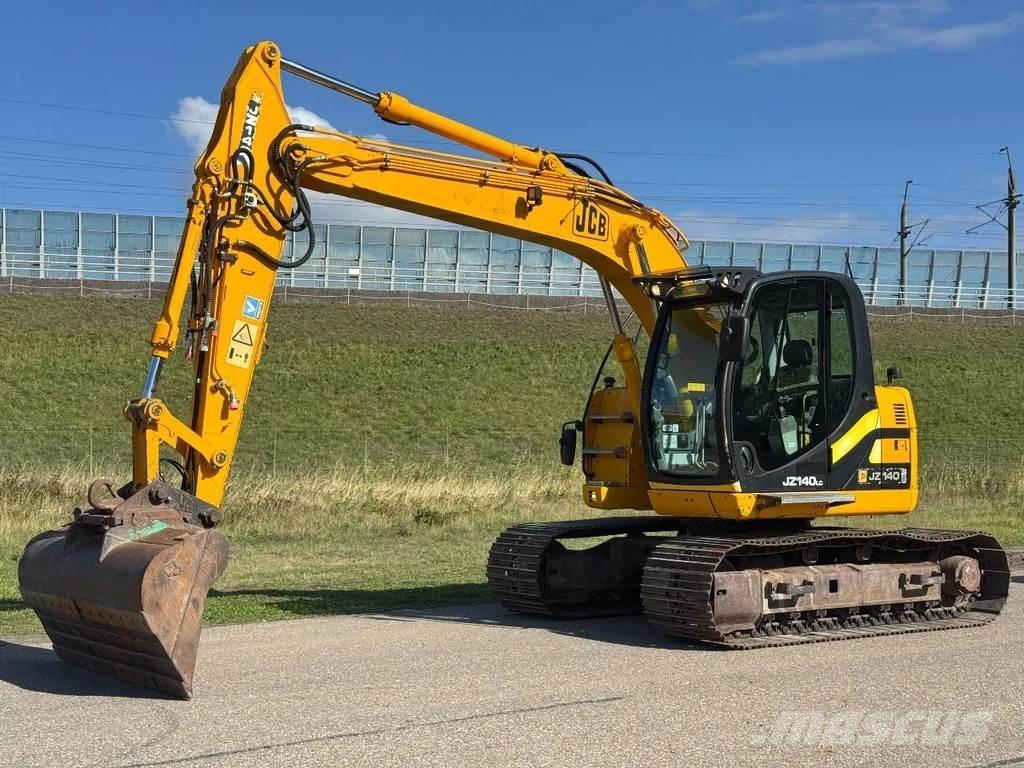 JCB JZ 140 LC Pelle sur chenilles