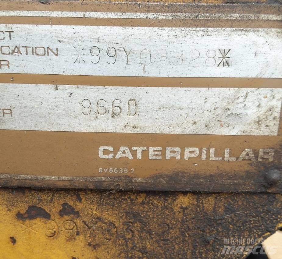 CAT 966 D Chargeuse sur pneus