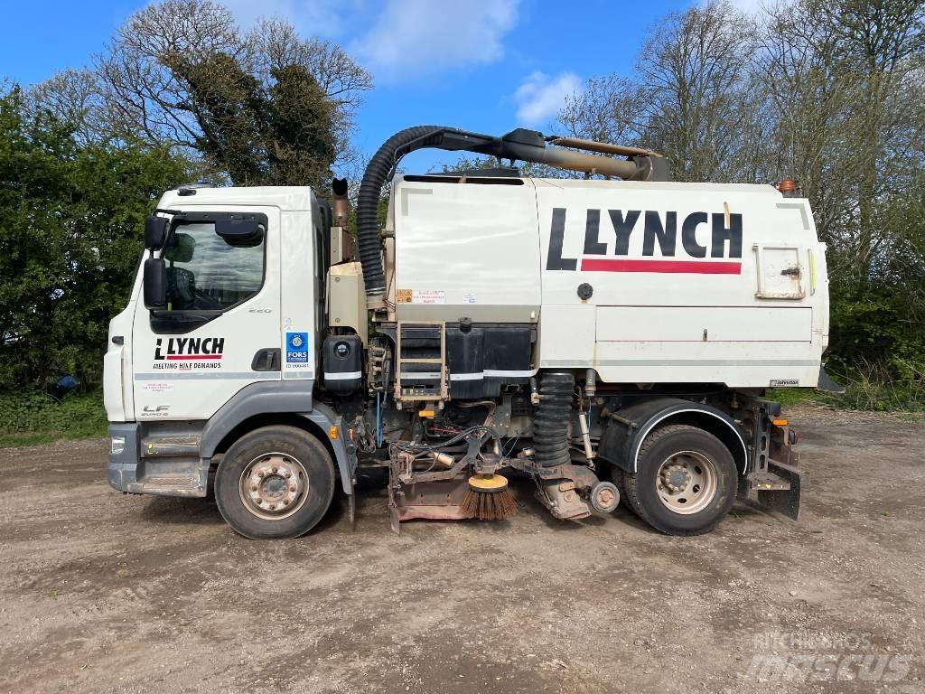 DAF LF 220 Balayeuse / Autolaveuse