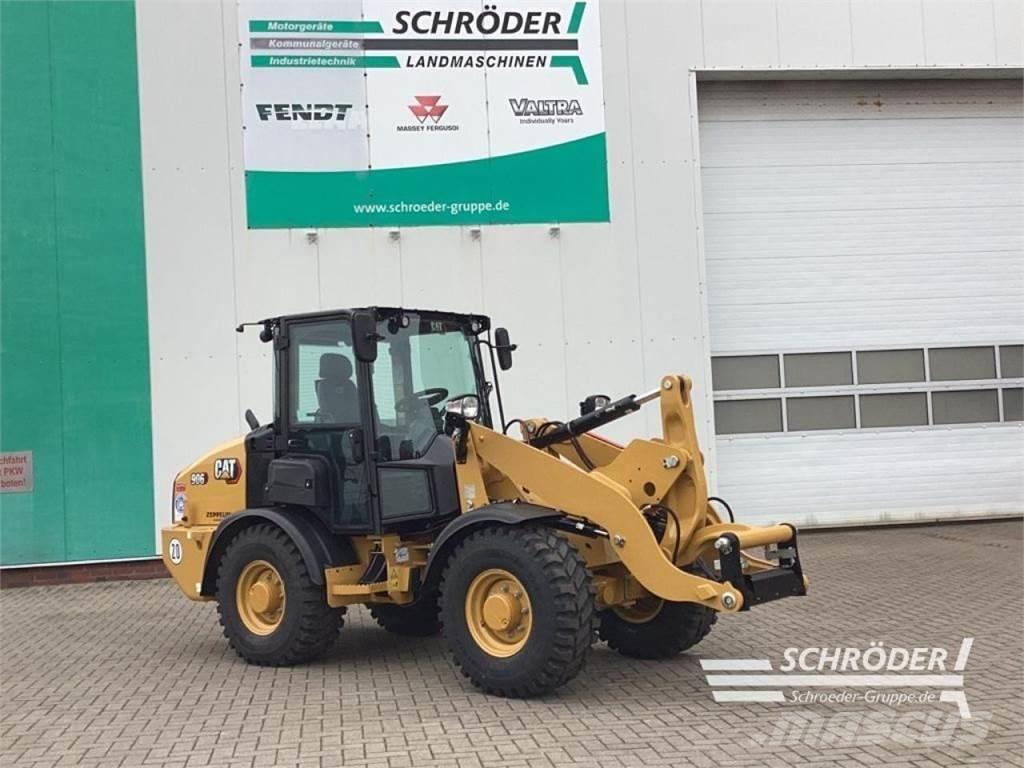 CAT 906 Chargeuse sur pneus