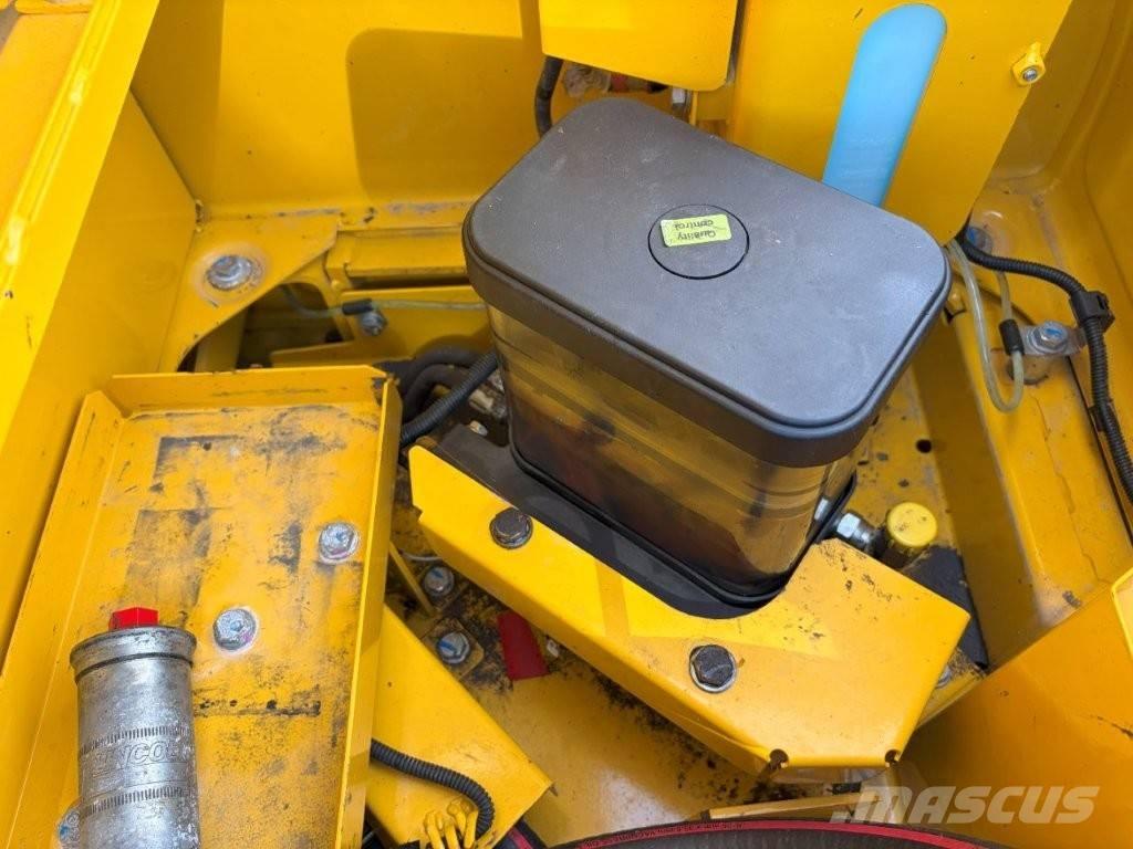 Komatsu PC 240 LC-11 Pelle sur chenilles