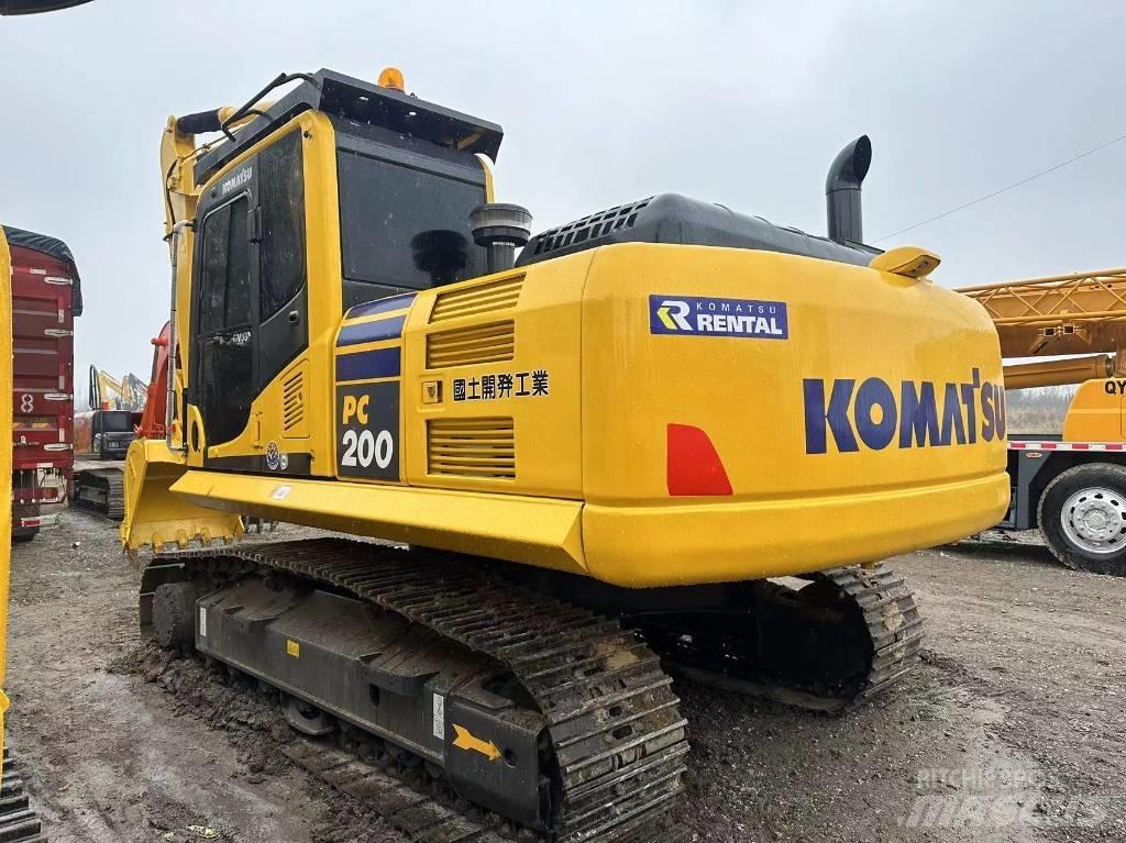 Komatsu PC 200-8 Mini pelle 7t-12t