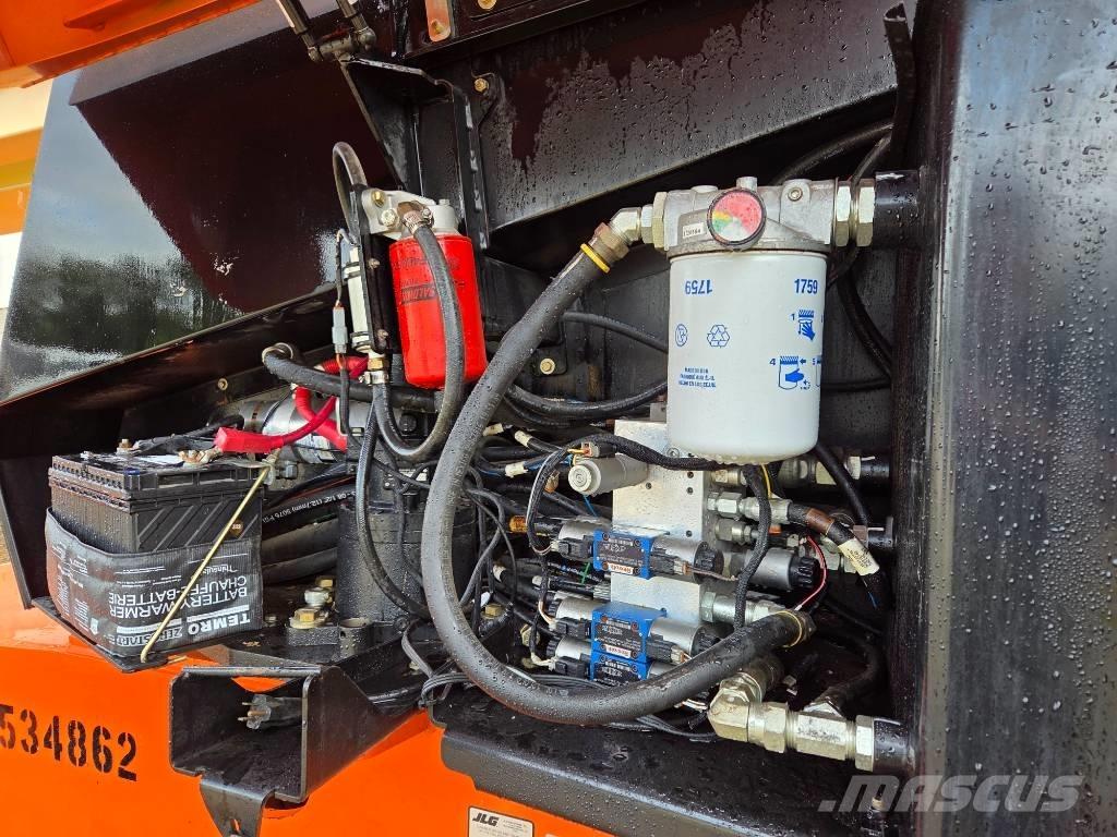 JLG 660 SJ Nacelles télescopiques