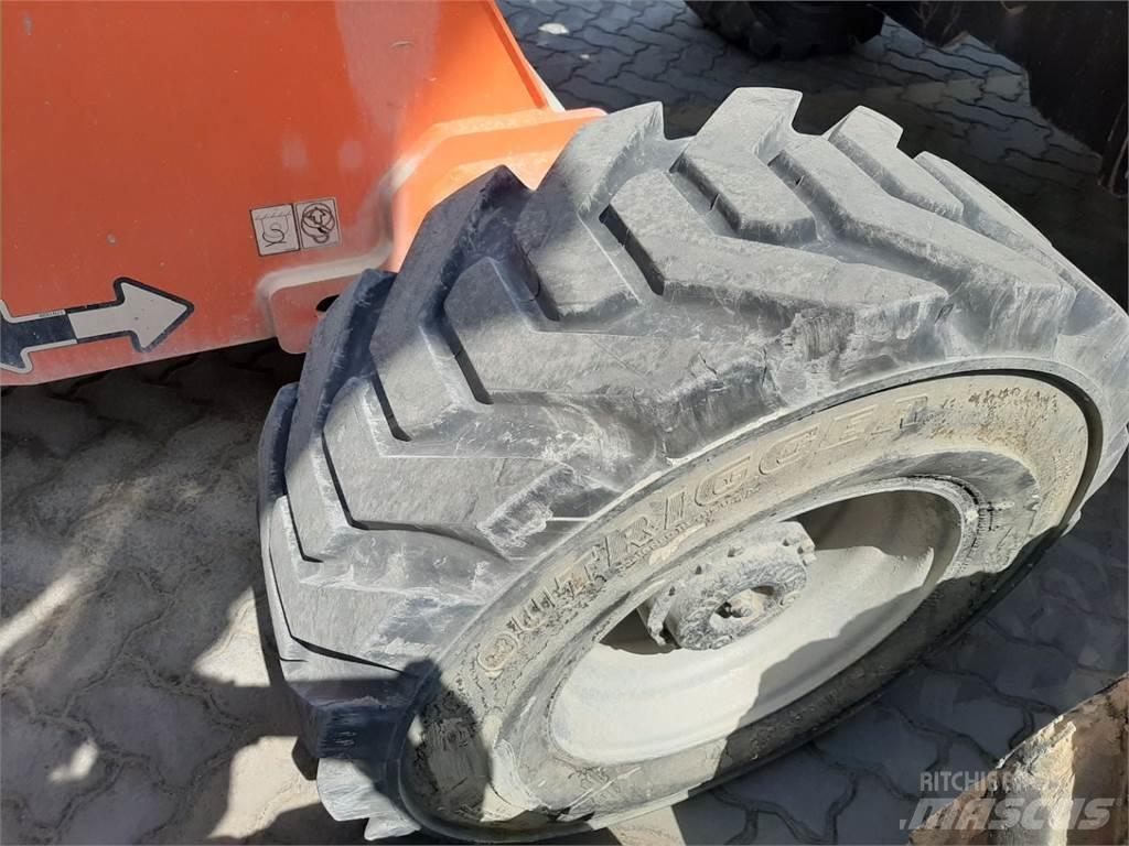JLG 460SJ Nacelles télescopiques