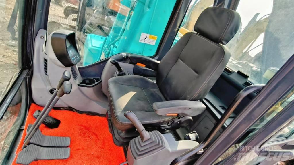 Kobelco SK 130 Pelle sur chenilles