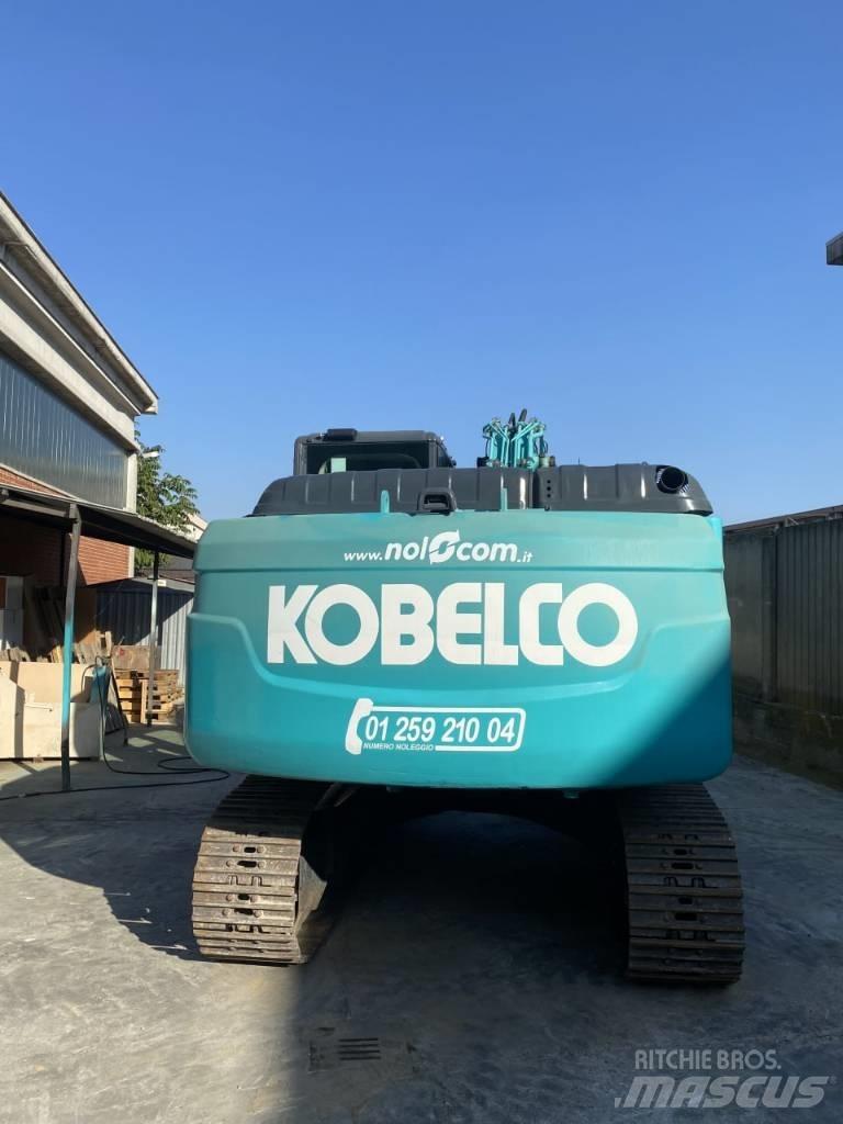 Kobelco SK210NLC Pelle sur chenilles
