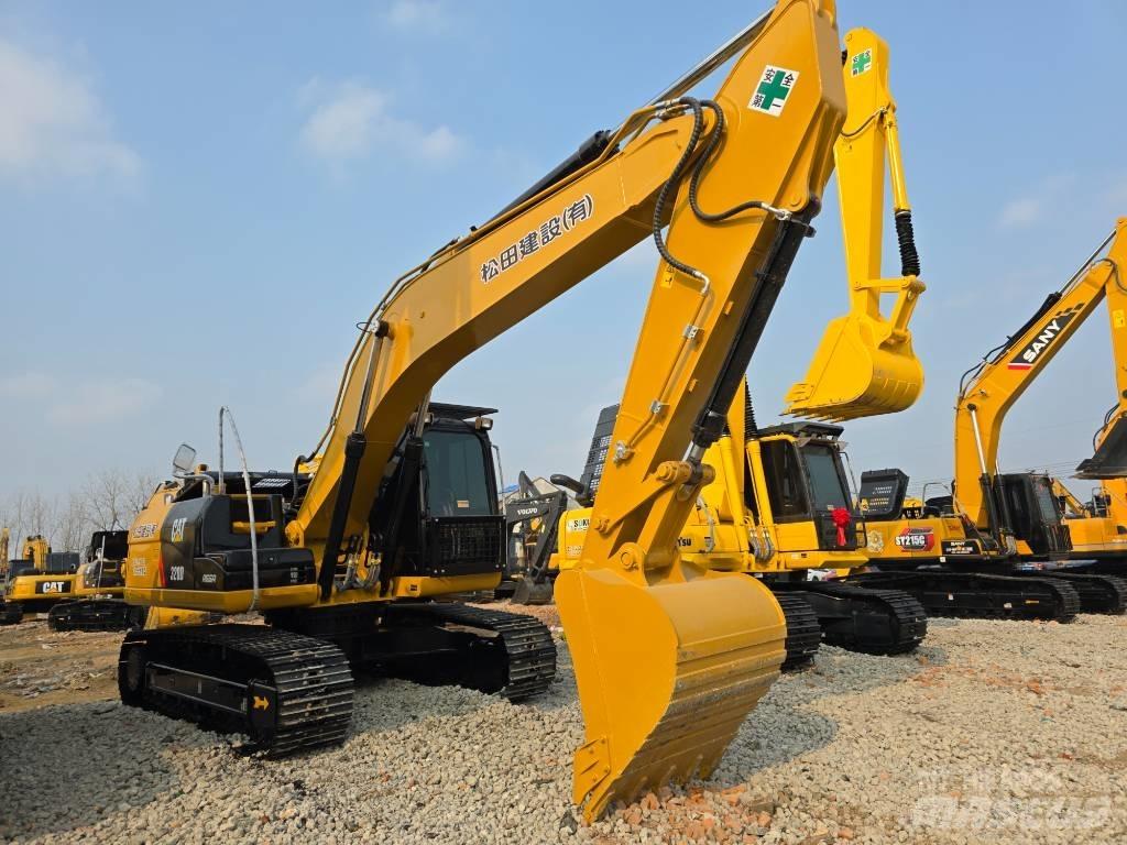 CAT 320D Pelle sur chenilles