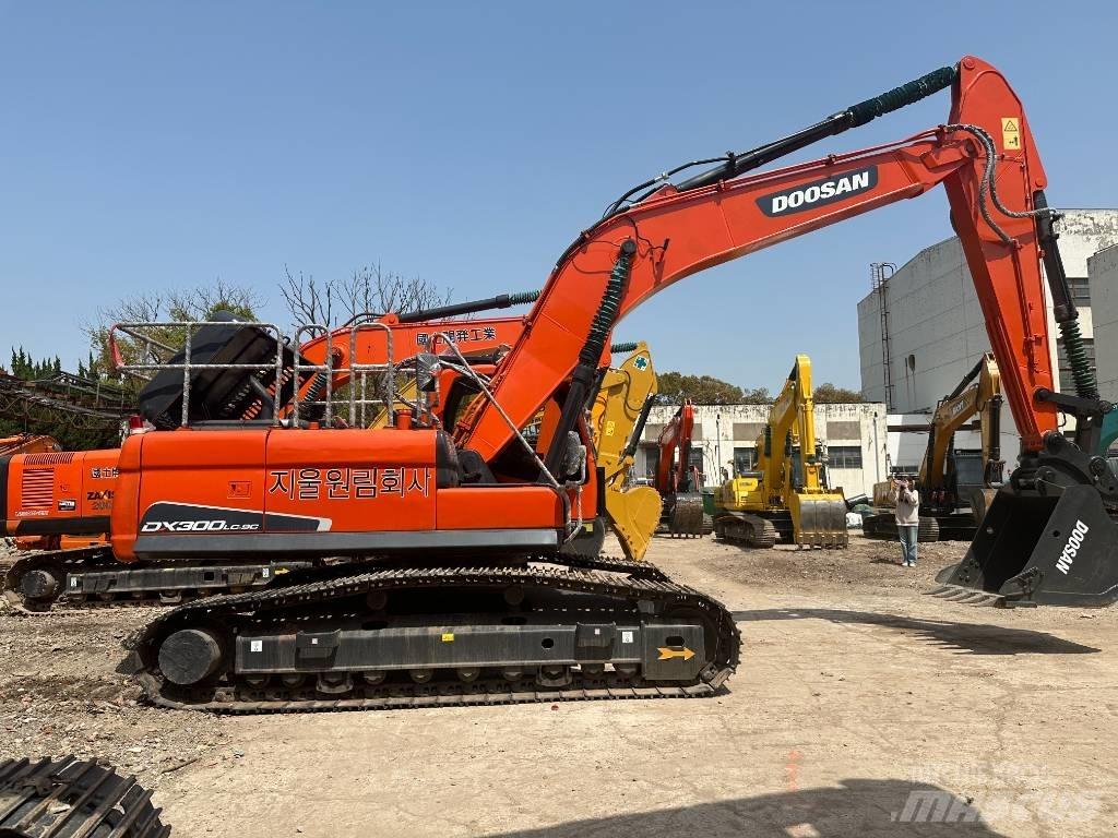 Doosan DX 300 Mini pelle 7t-12t