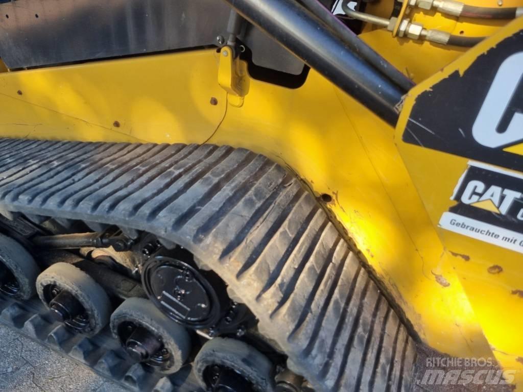 CAT 257 D Chargeuse compacte