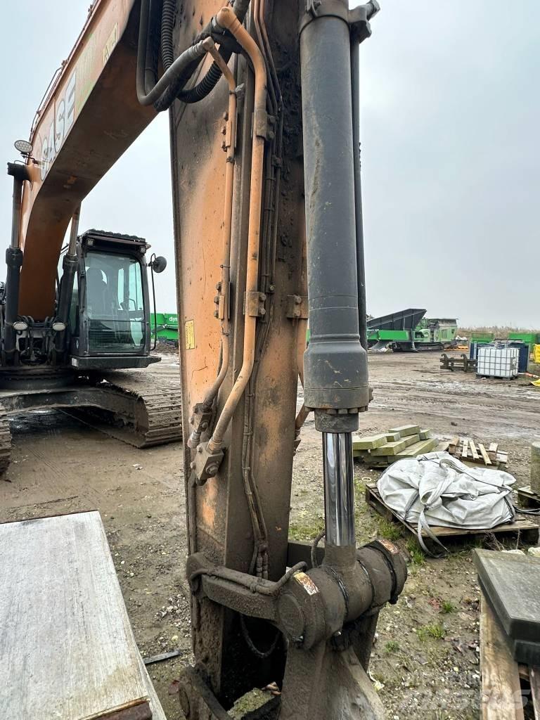 CASE CX 210 D Pelle sur chenilles