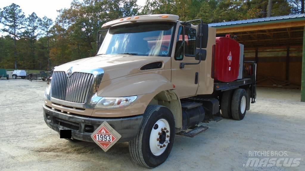 International 8500 Motrici cisterna