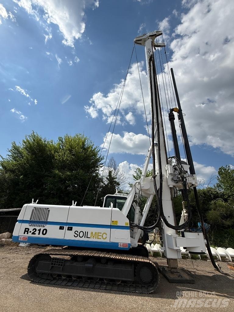 Soilmec R 210 Pelle enfonce-pieux