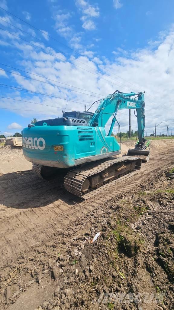 Kobelco SK 210 LC Pelle sur chenilles