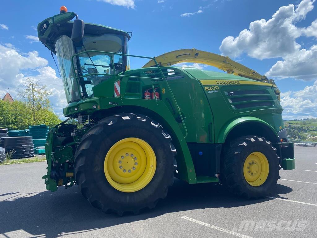 John Deere 8200 Ensileuse occasion
