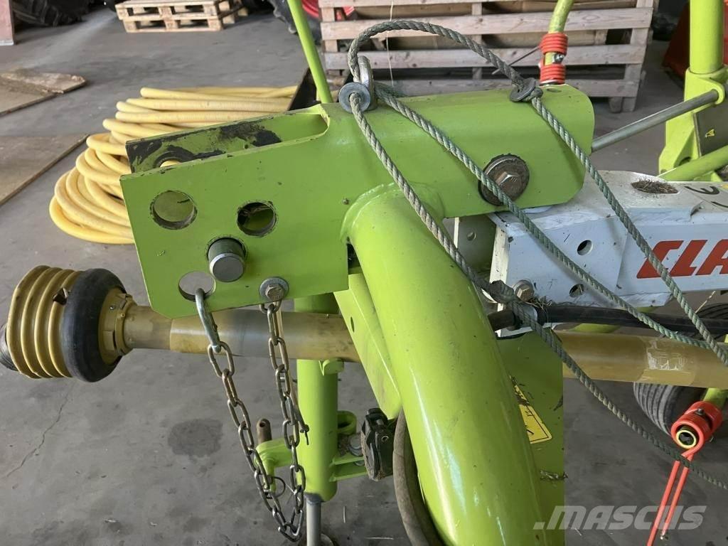 CLAAS VOLTO 64 Rateau faneur