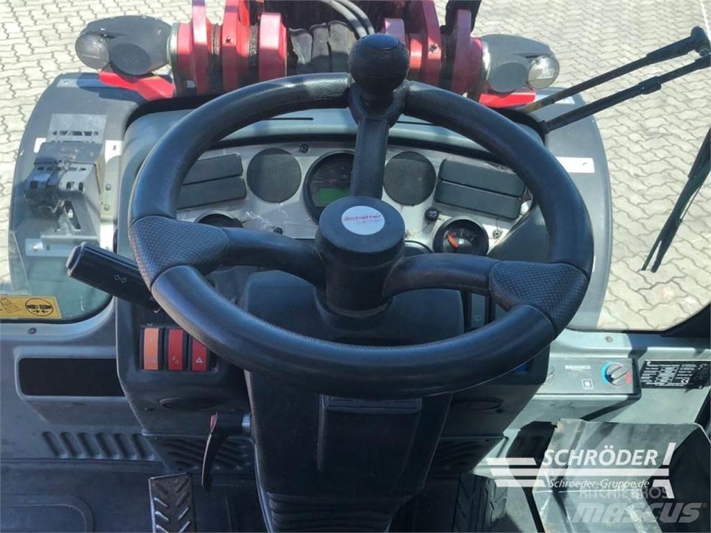 Schäffer 6680 T Chargeuse sur pneus