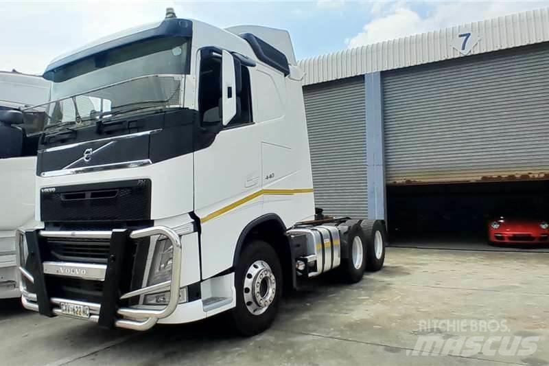 Volvo FH 440 Autre camion