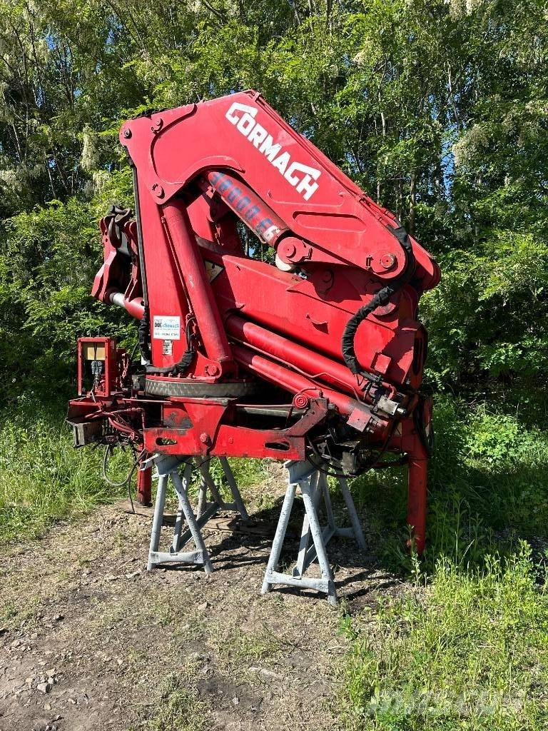 Cormach 38000 E6 Grue auxiliaire