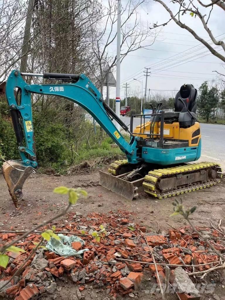 Kubota U15 Mini pelle < 7t