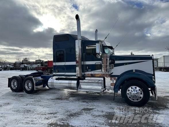 Kenworth W900L Tracteur routier