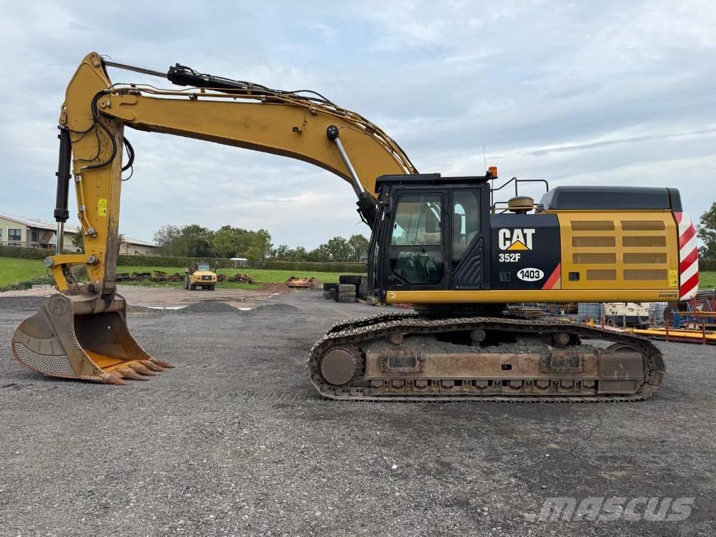 CAT 352 F Pelle sur chenilles