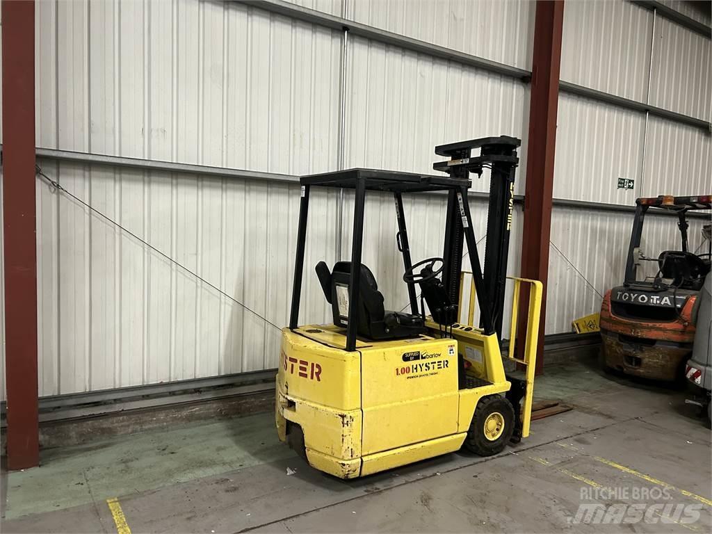 Hyster A1.0XL Chariots élévateurs électriques