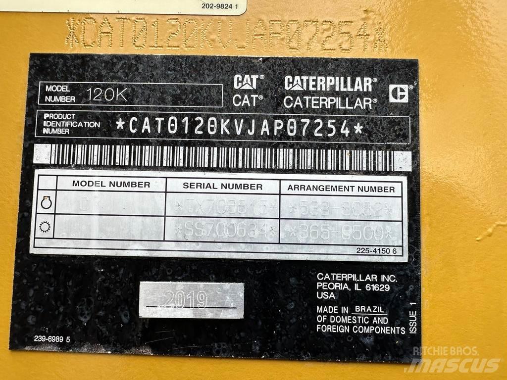CAT 120K Niveleuse