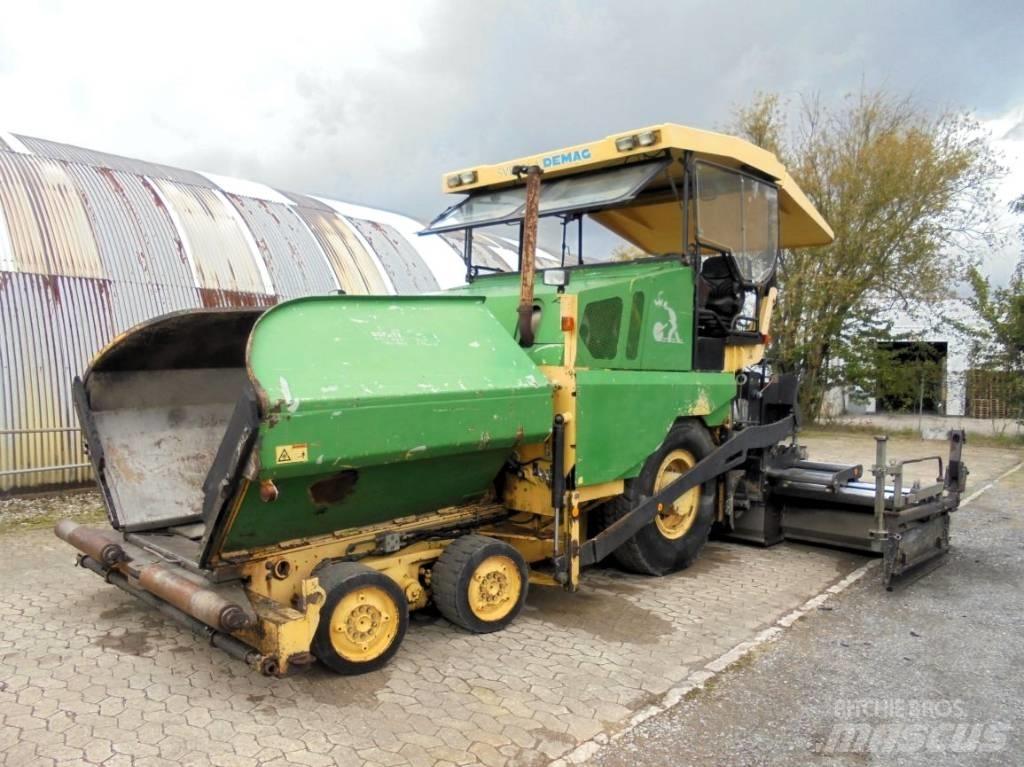 Demag DF 115 P Finisseur