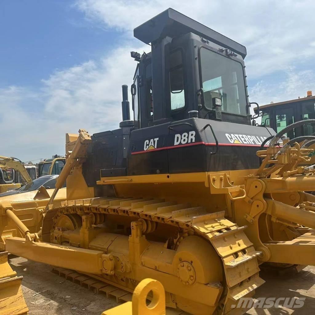 CAT D 8 R Bouteurs sur chenilles