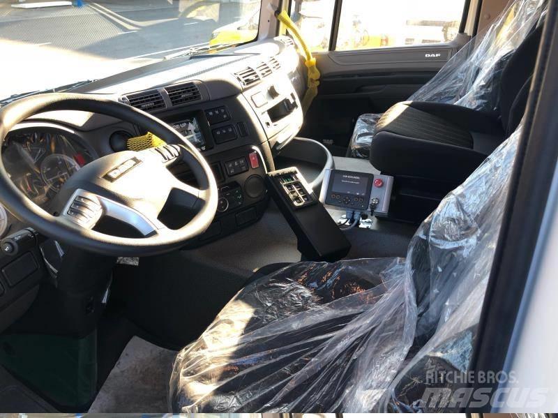DAF CF300 FAG Camion poubelle