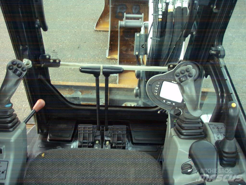 Bobcat E 50 Mini pelle < 7t