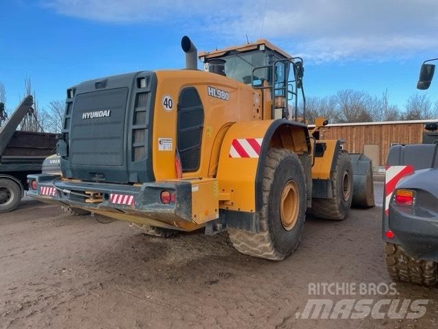 Hyundai HL 980 Chargeuse sur pneus