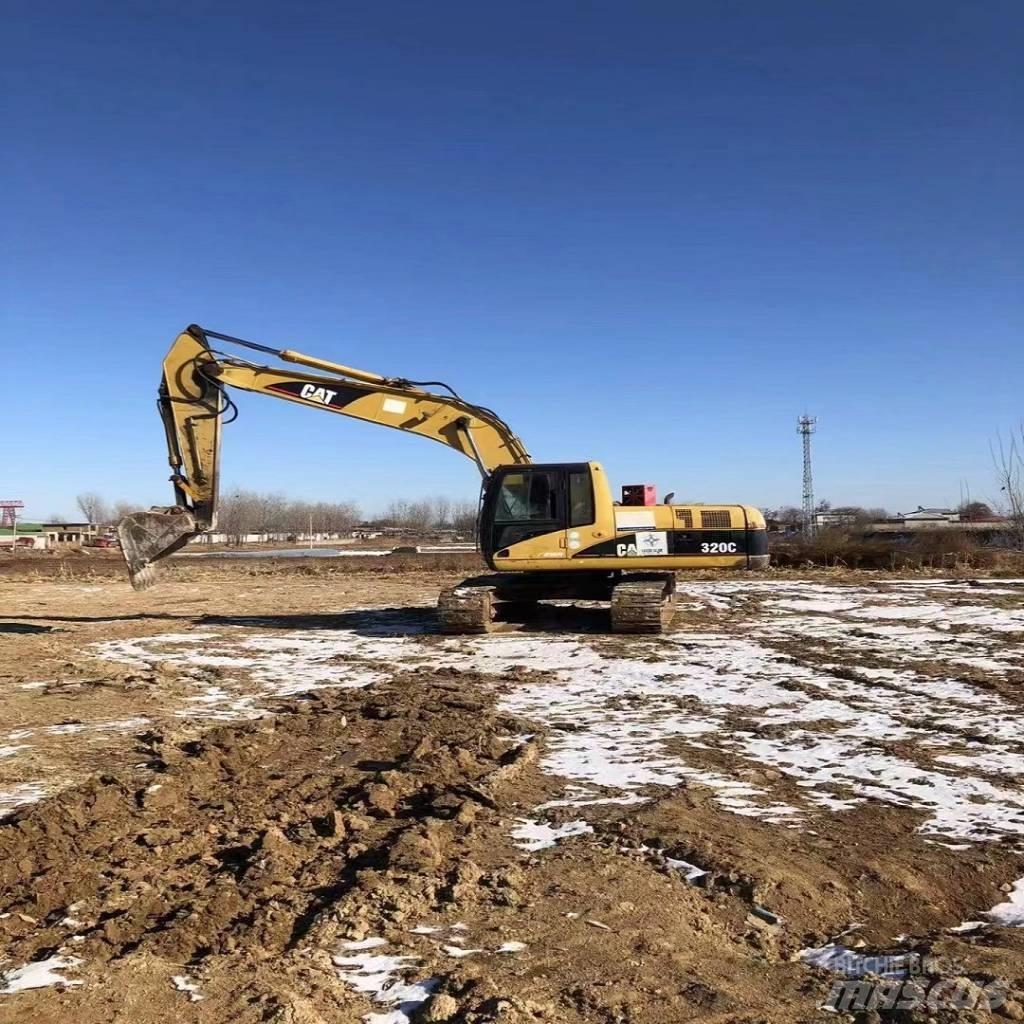 CAT 320 C Pelle sur chenilles