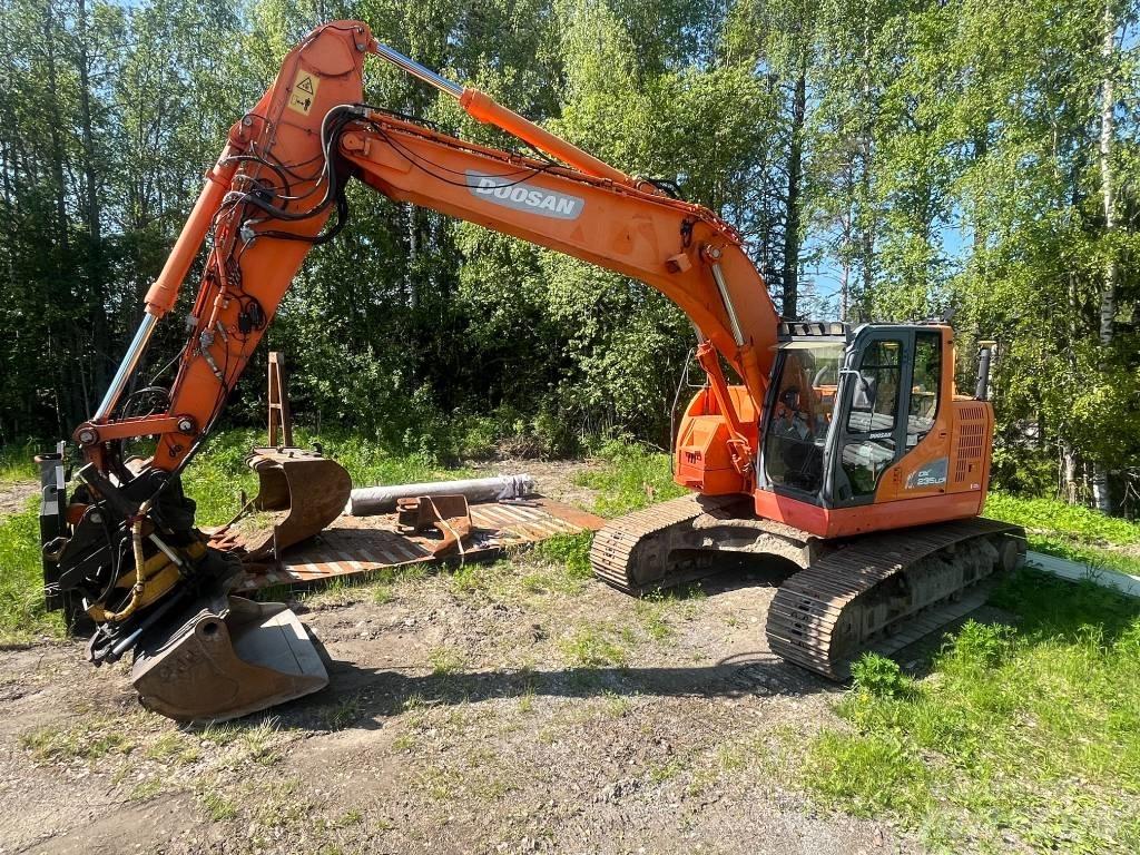 Doosan DX 235 LCR Pelle sur chenilles