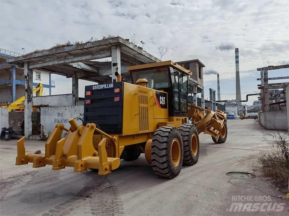 CAT 140H Niveleuse
