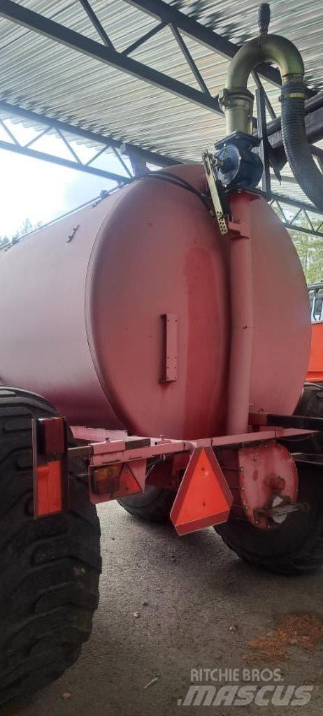 Livakka 12,5 m3+PK Tonne à lisier