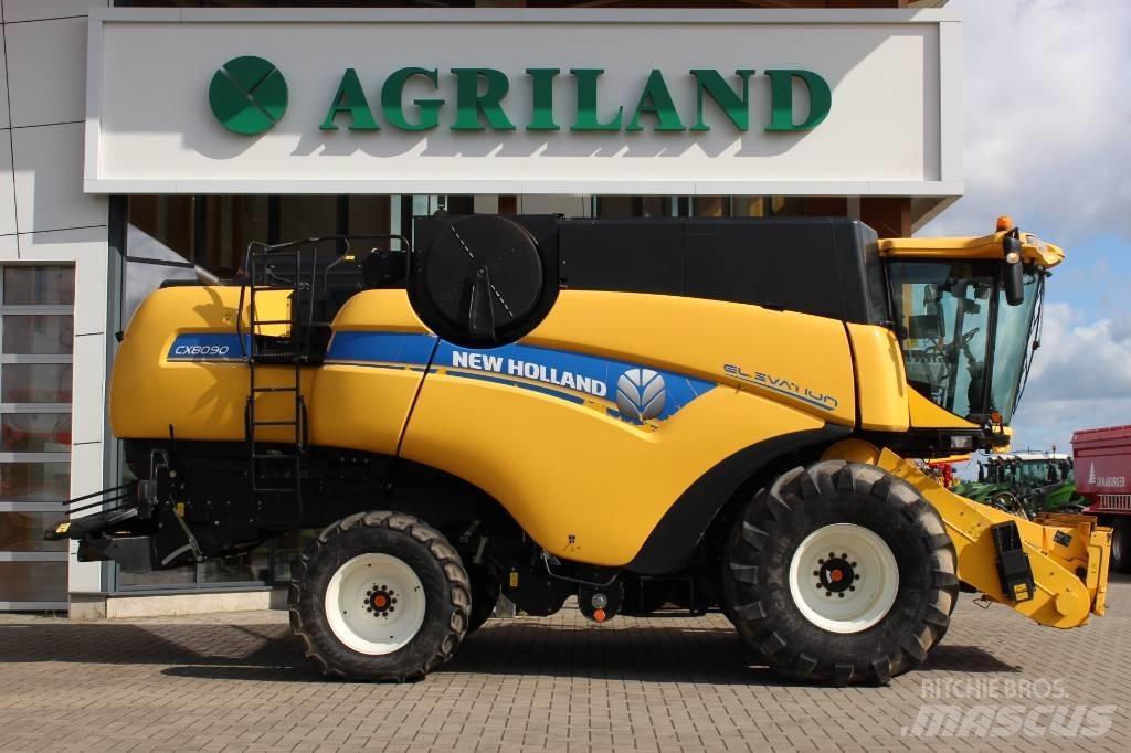 New Holland CX 8090 Moissonneuse batteuse