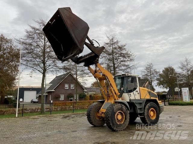 Liebherr 524 Chargeuse sur pneus