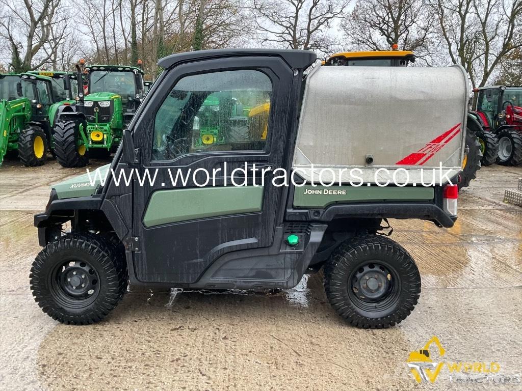 John Deere XUV 865 UTVs
