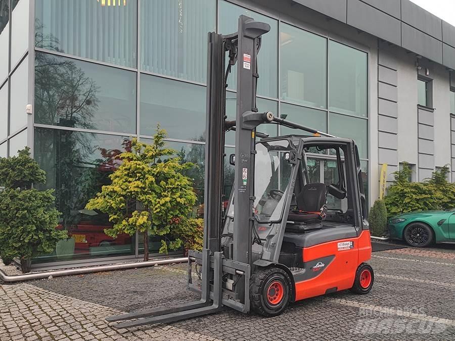 Linde E30L-01 Chariots élévateurs électriques