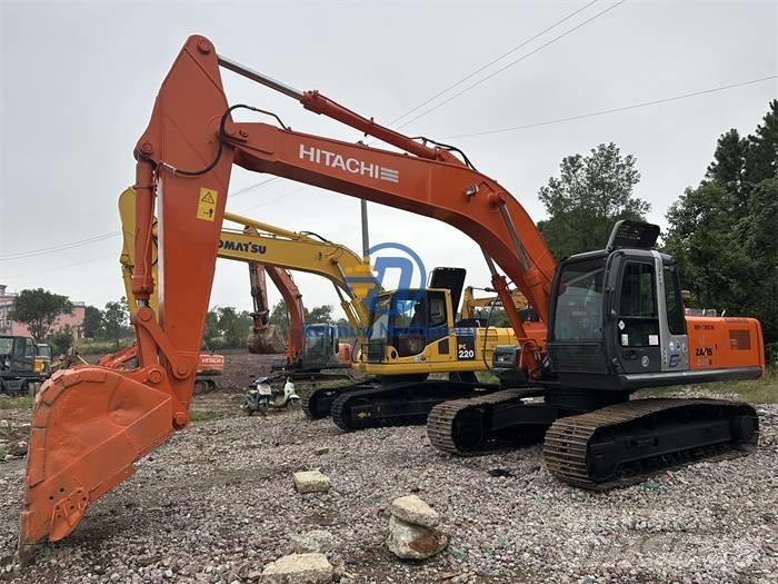 Hitachi ZX 240G Pelle sur chenilles
