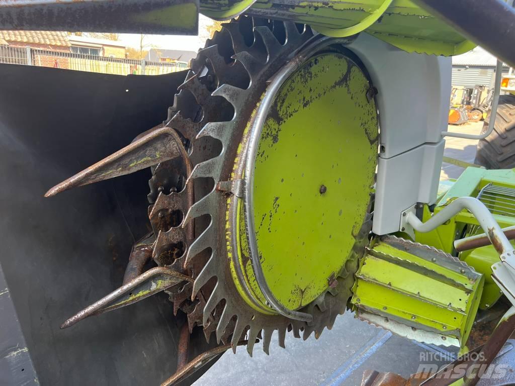 CLAAS RU 450 Xtra Ensileuse automotrice