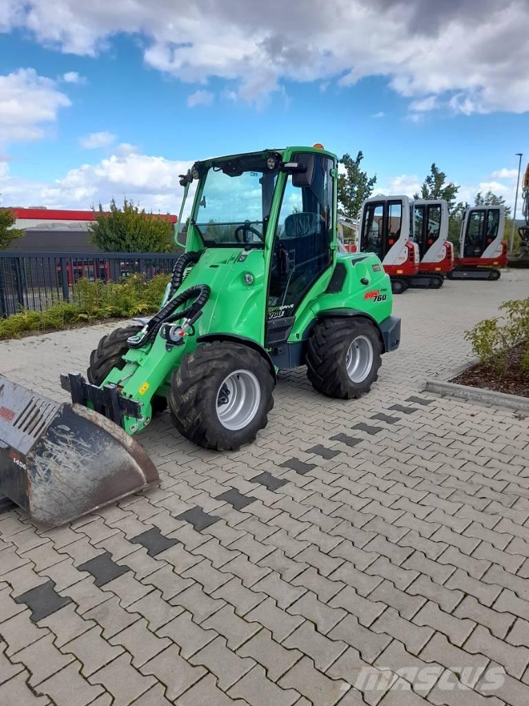 Avant 760 I Chargeuse compacte