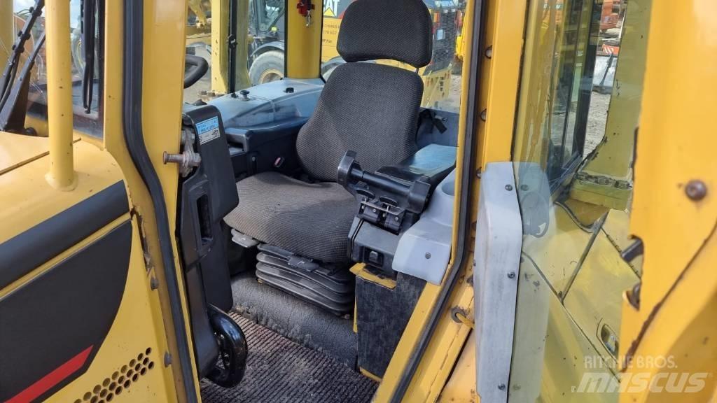 CAT D 5 N LGP Bouteurs sur chenilles