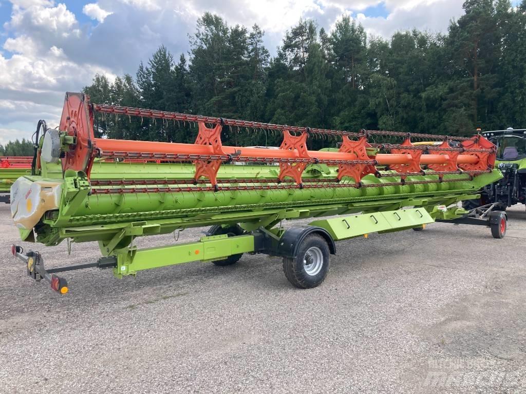 CLAAS Lexion 770 TT Moissonneuse batteuse